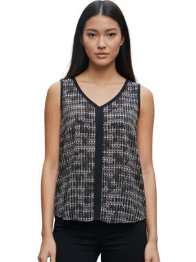 Metaphor Sleeveless Lightweight Blouse Size L